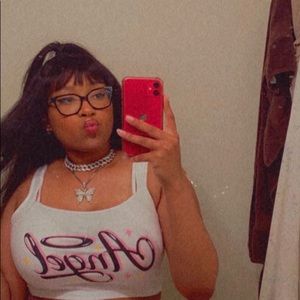 Meet your Posher, Amber